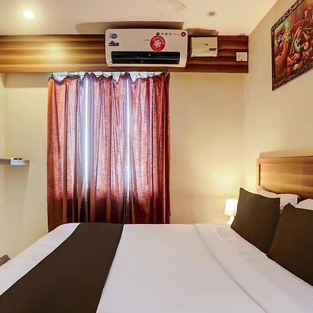 Super Hotel O Vaishnavi Inn Хидерабад Екстериор снимка